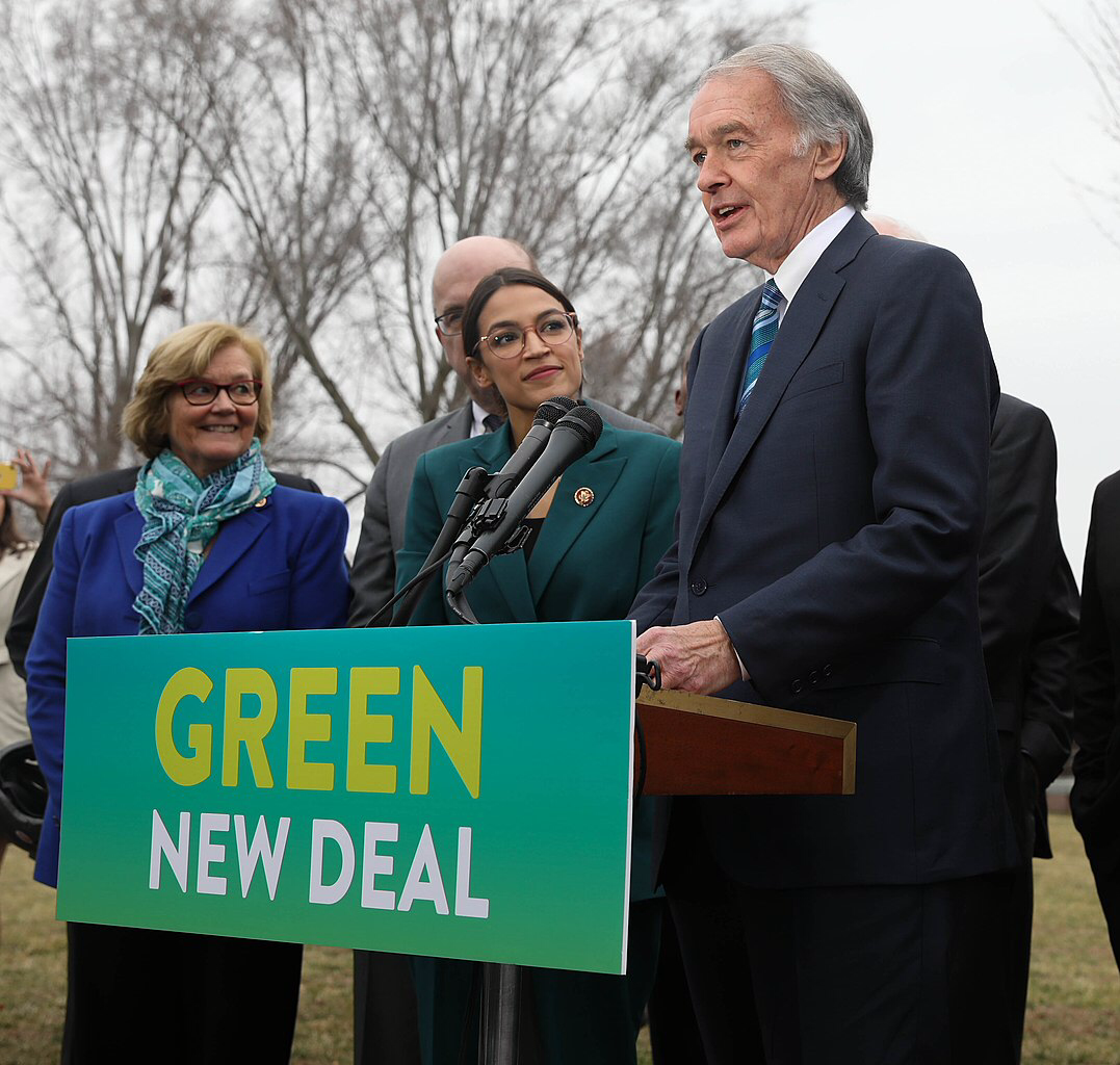 The Daily Dose: Scientists rally behind Green New Deal; The crisis and the paywall