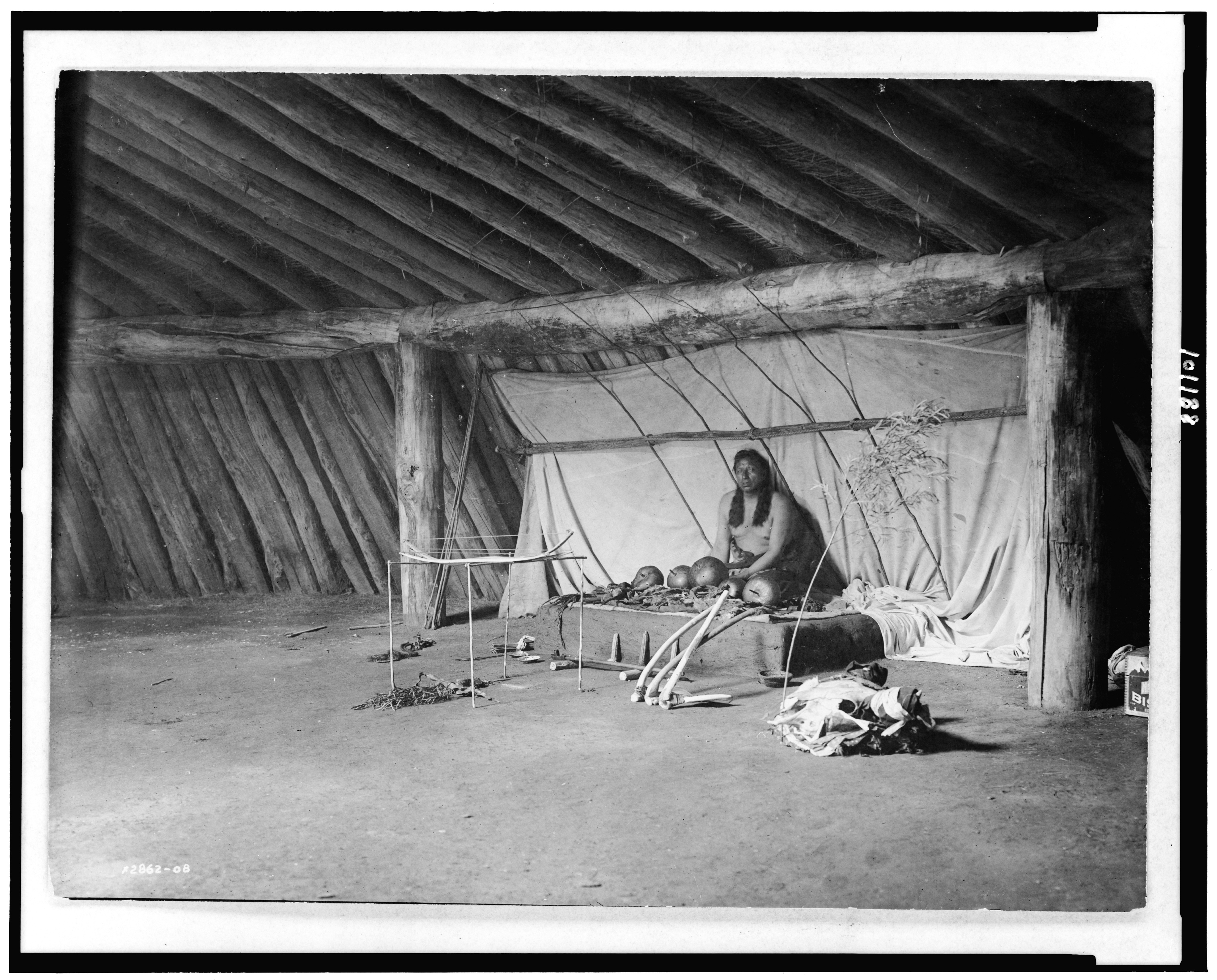 Images We Love: Edward Curtis’ Arikaran Medicine Ceremony photographs