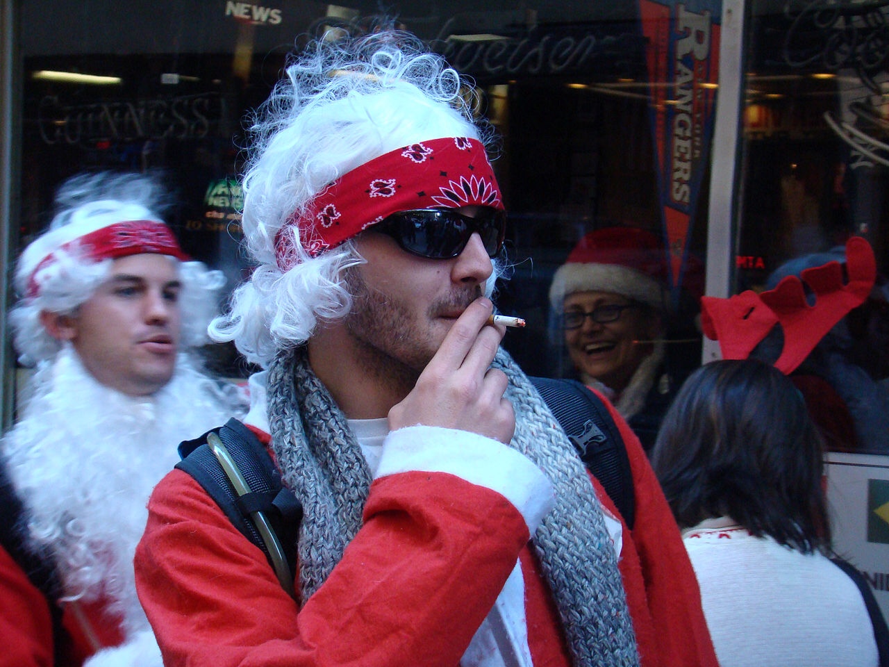 Smoking cuts make sperm totals in half and it’s a mystery