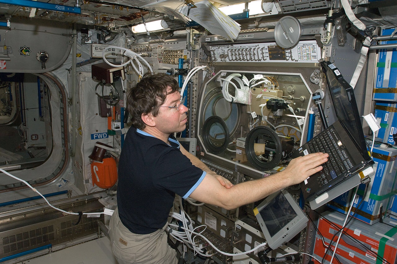Conversations with Ryan Blaustein: The evolution of microbes in the International Space Station