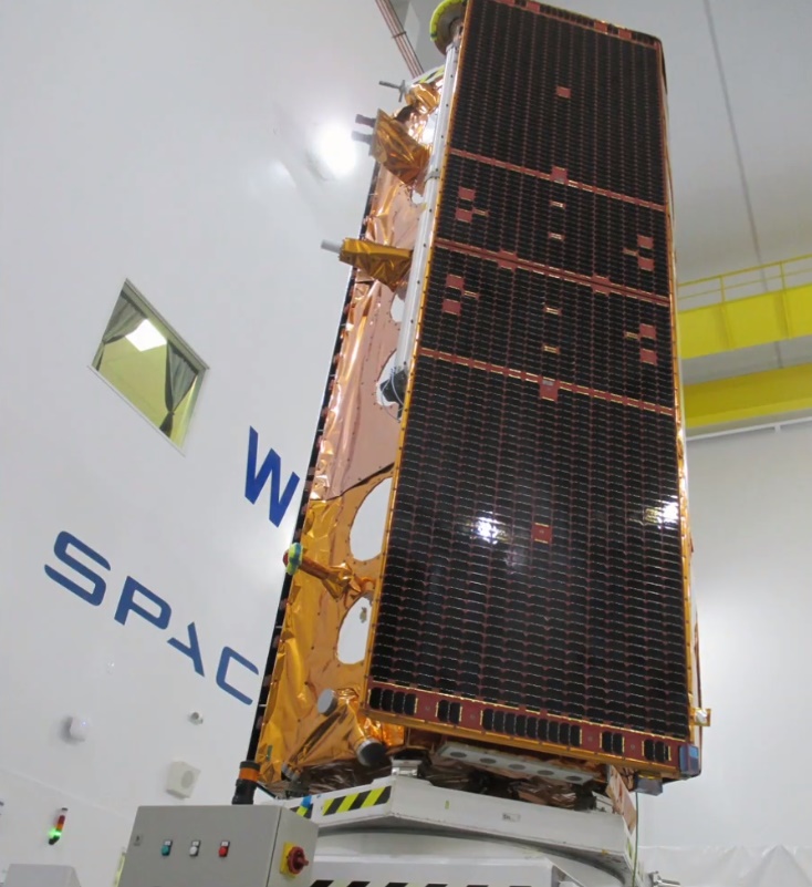 Astronomers study the effects of manmade satellite constellations
