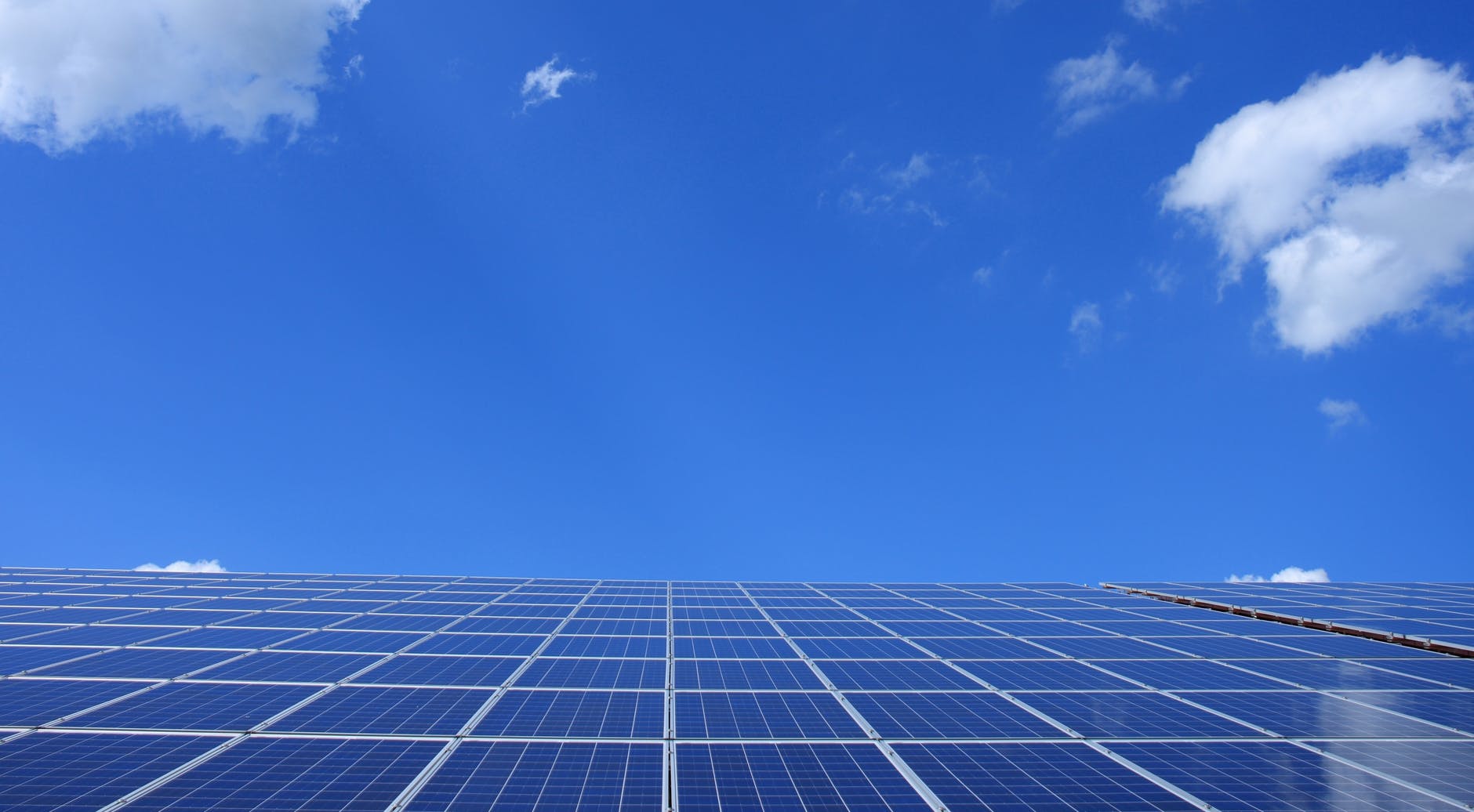 New multi-material solar cells set new efficiency standard