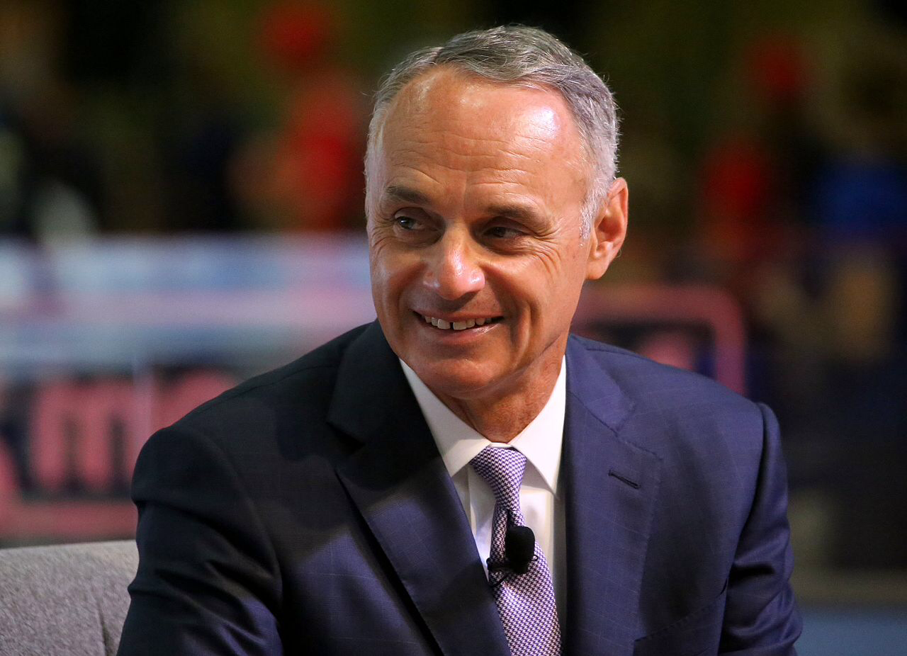 The Daily Dose: Faced with outbreak, MLB commissioner says current protocol is ‘adequate’