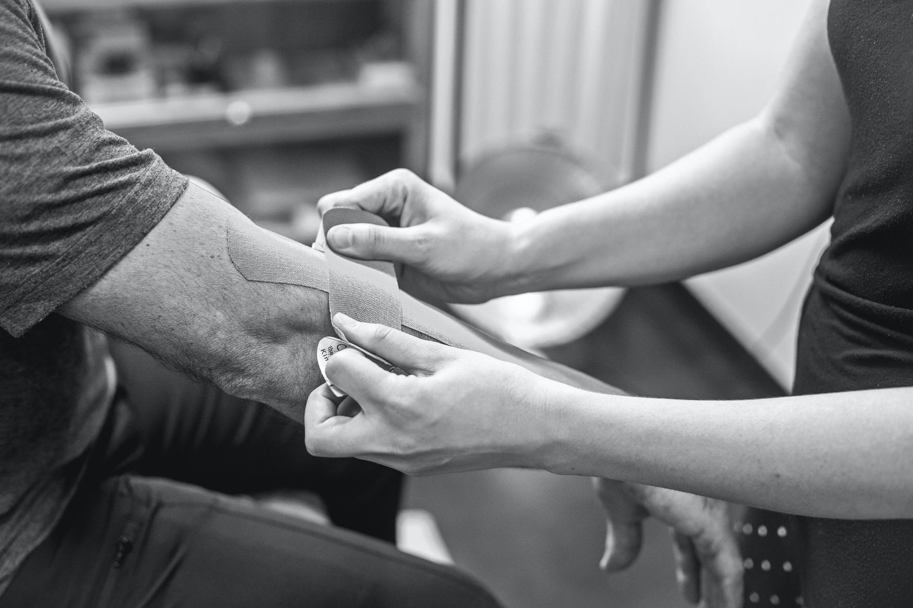 Plasma-coated bandages could change the treatment of wounds