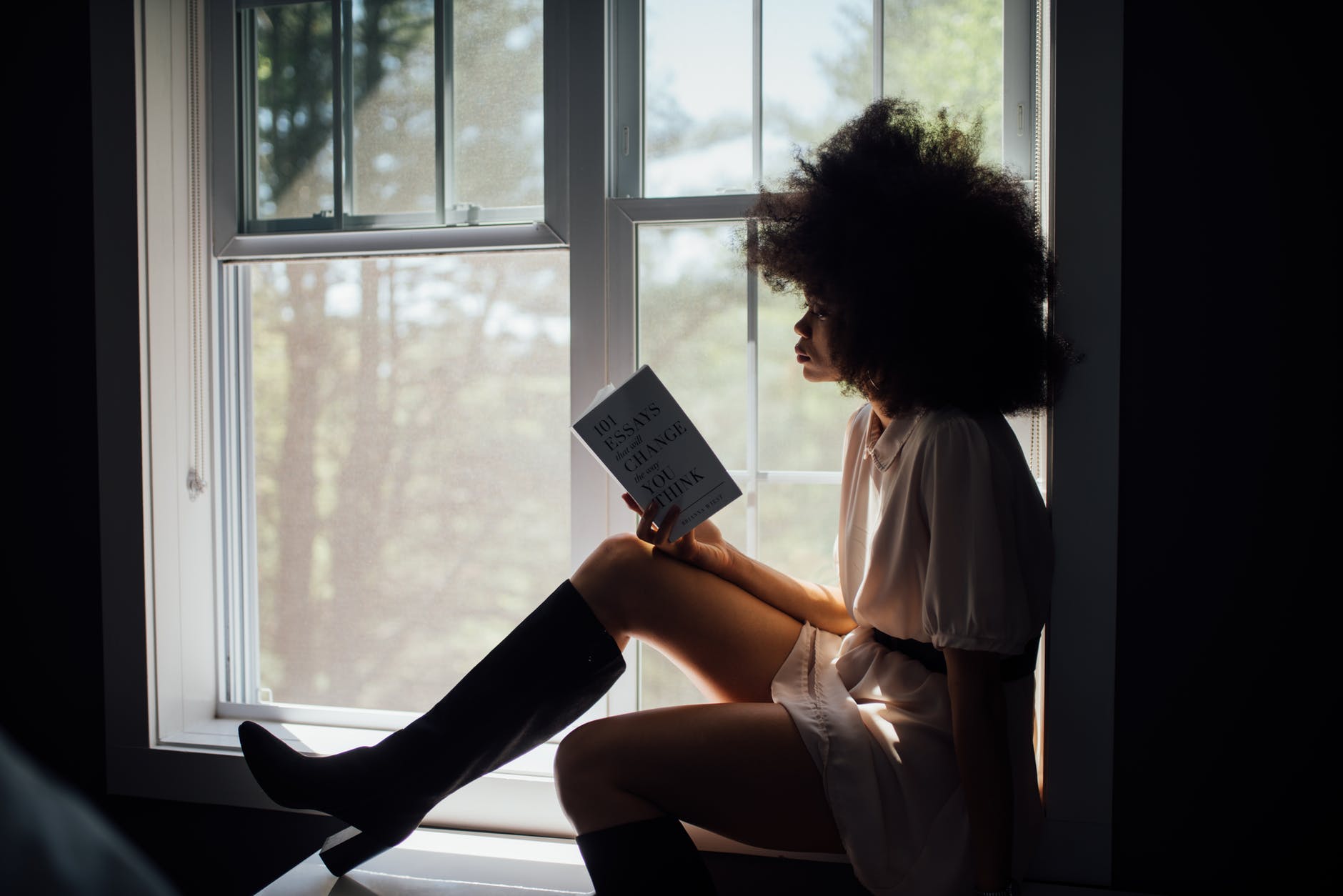 The Daily Dose: Mystery of nitrogen fixation is solved; French argue bookstores are essential.