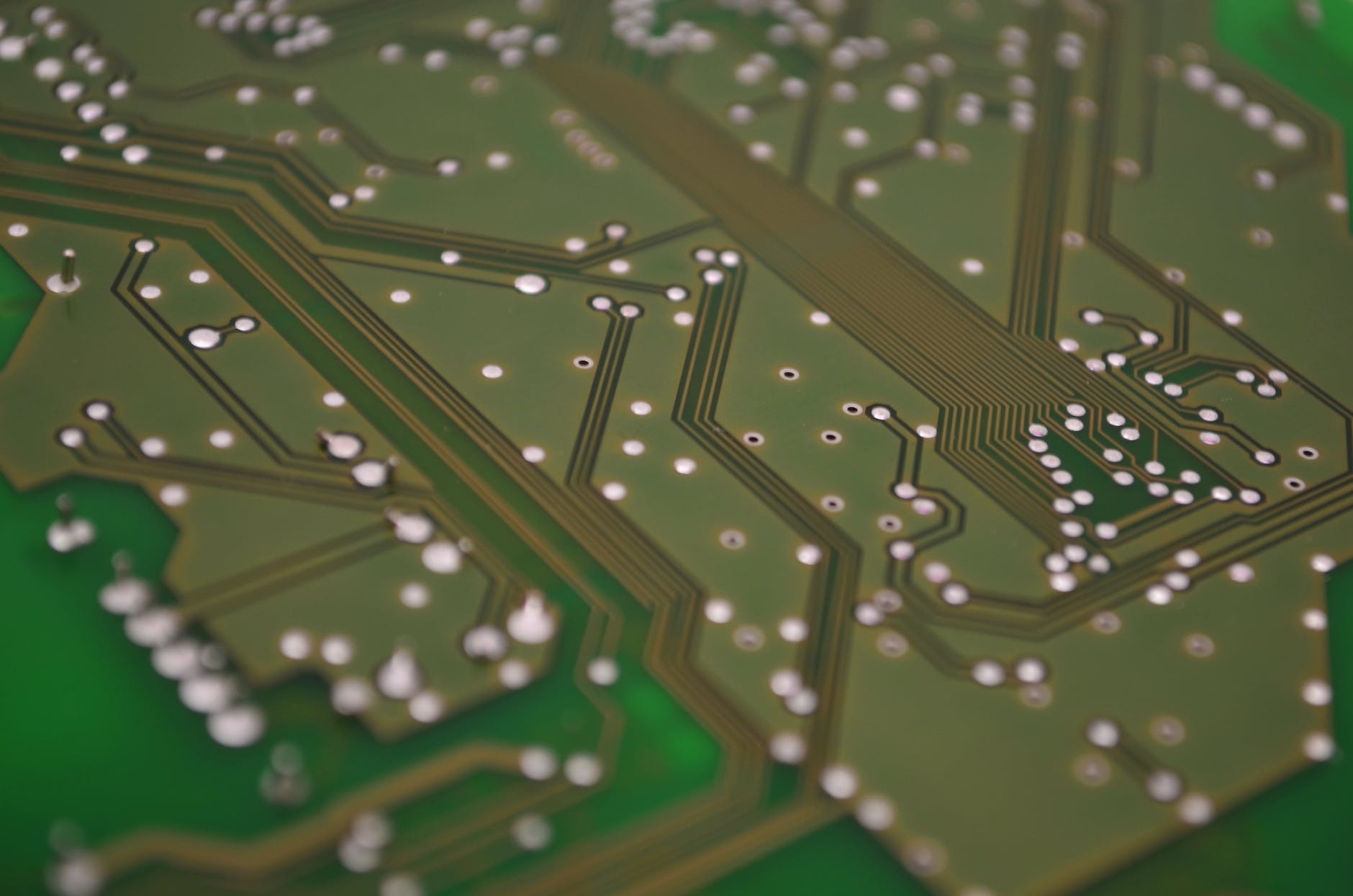 Turning to the light to solve an AI problem.