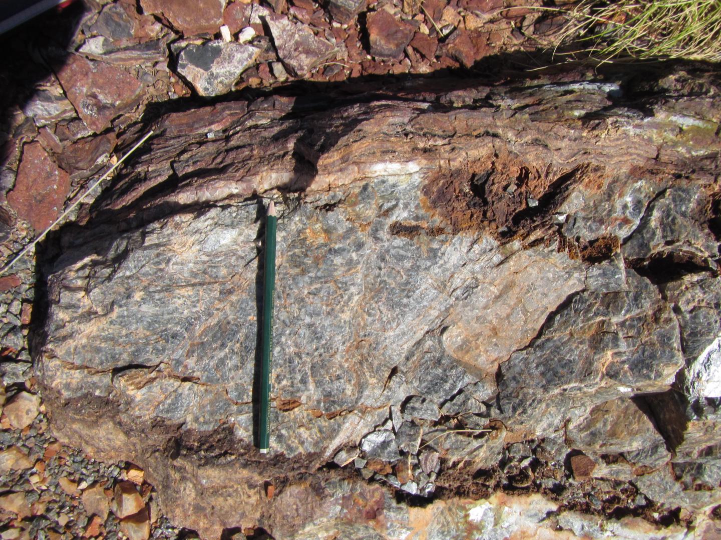 Important organic molecules found in 3.5 billion year old rocks.
