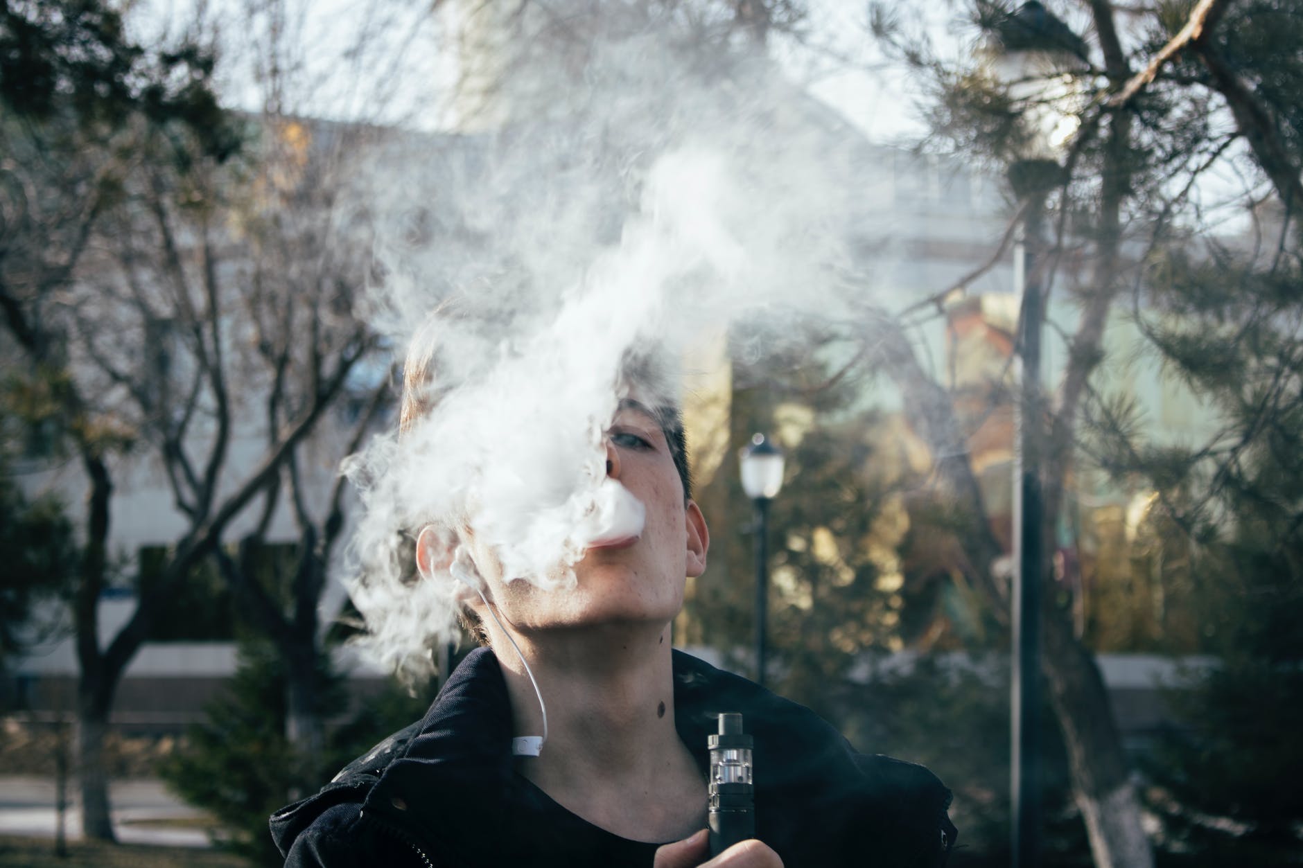 Link between cannabis use and uncontrolled asthma, study.