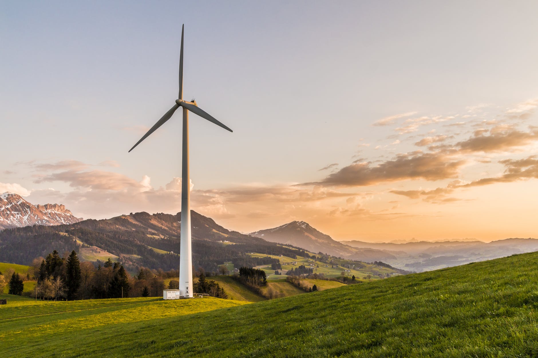 Targeted policies needed to push renewables forward.