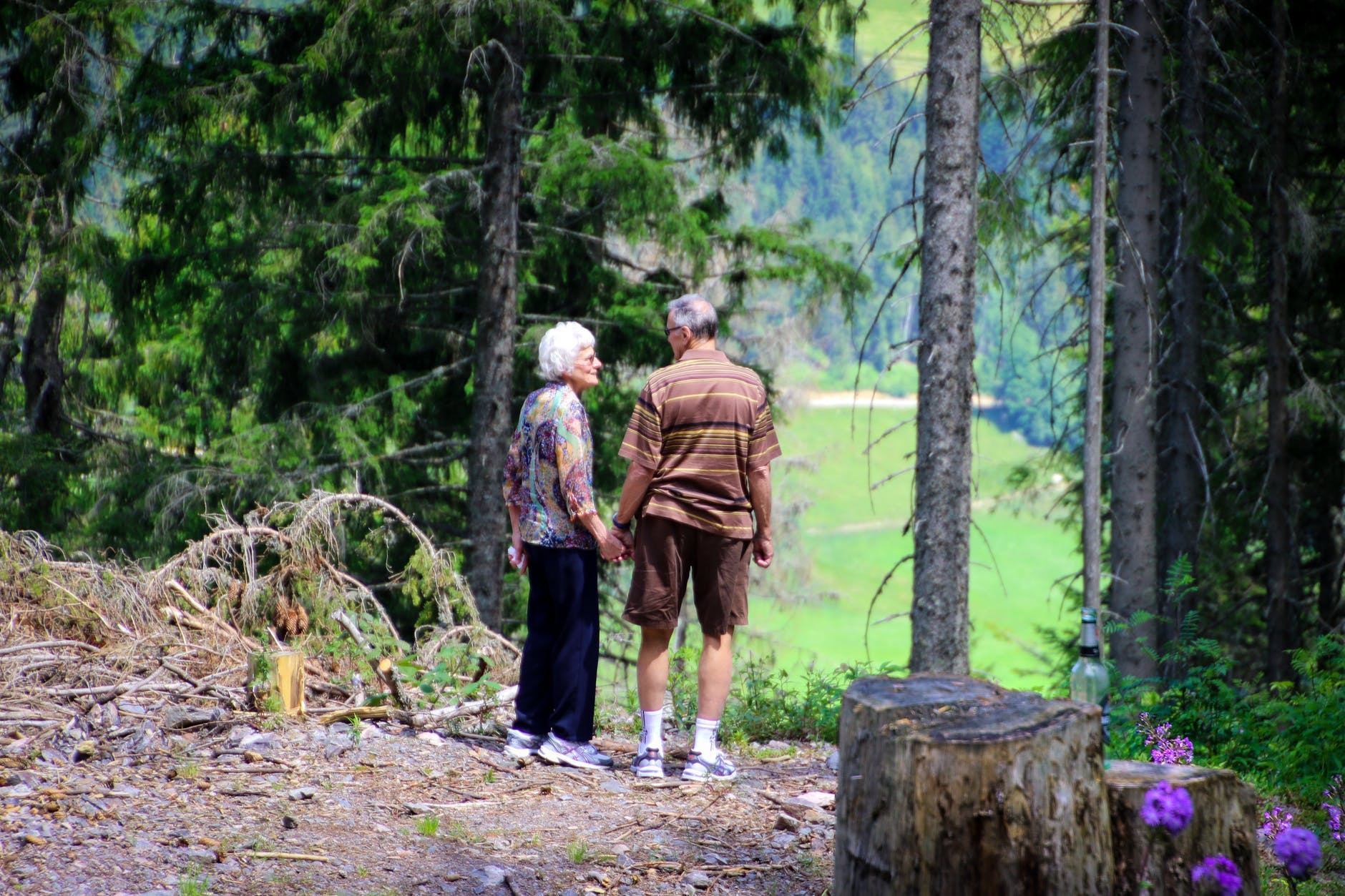 Changes in movement may indicate possible Alzheimer’s onset.