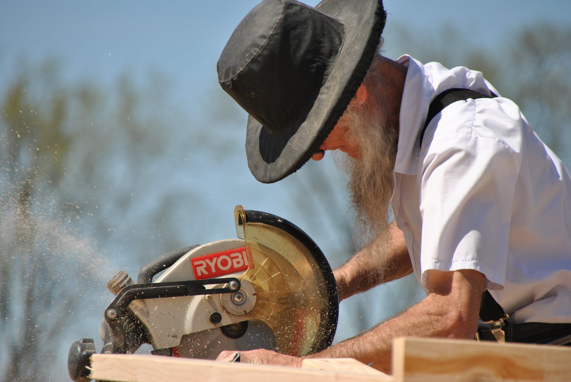 Amish and Mennonite communities suffering during pandemic.