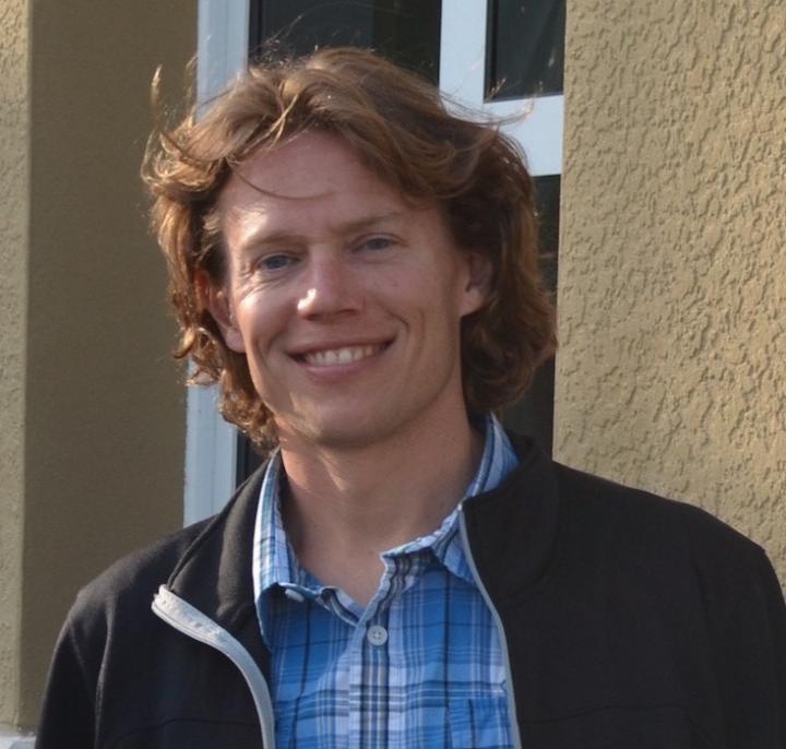 Phages may play an important role in bacteria developing antibiotic resistance.