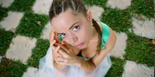 MONO: “anotherlife” by Nilüfer Yanya.