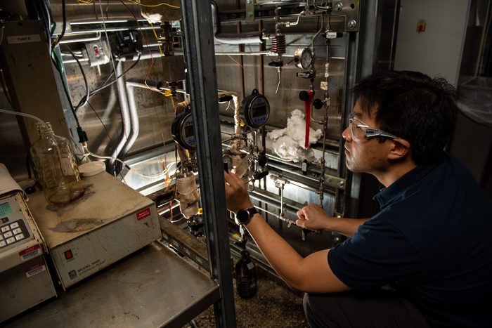 Lignin-based jet fuel packs more power for less pollution.