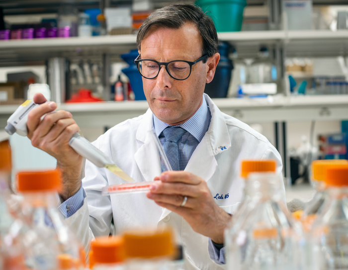 World’s largest islet transplant program celebrates 20 years of changing lives for people with diabetes.