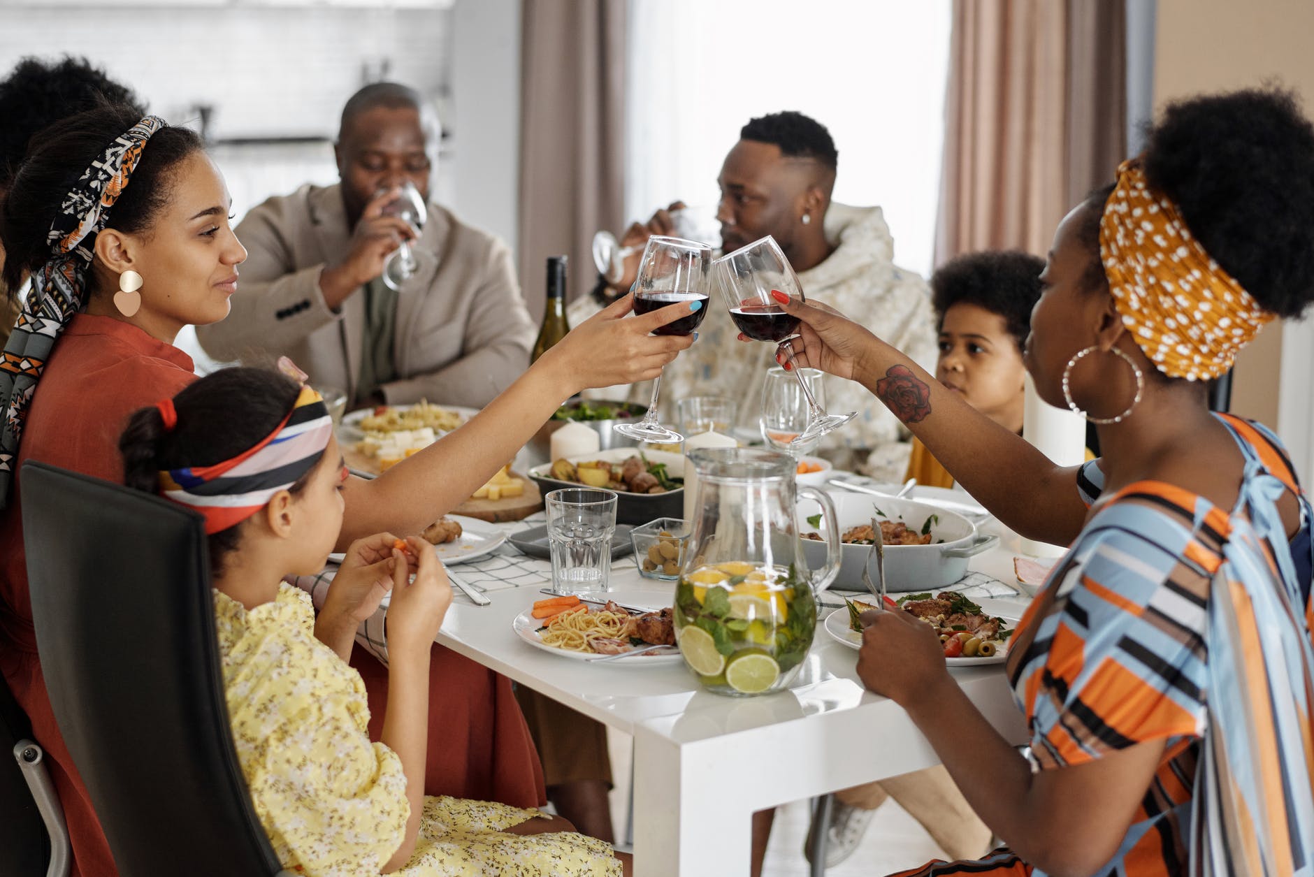 Parent diet interventions help children’s eating habits.