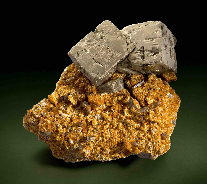 Scientists decipher, catalog the diverse origins of Earth’s minerals; will inform models of life’s history, help find new minerals,​ habitable planets, extraterrestrial life.
