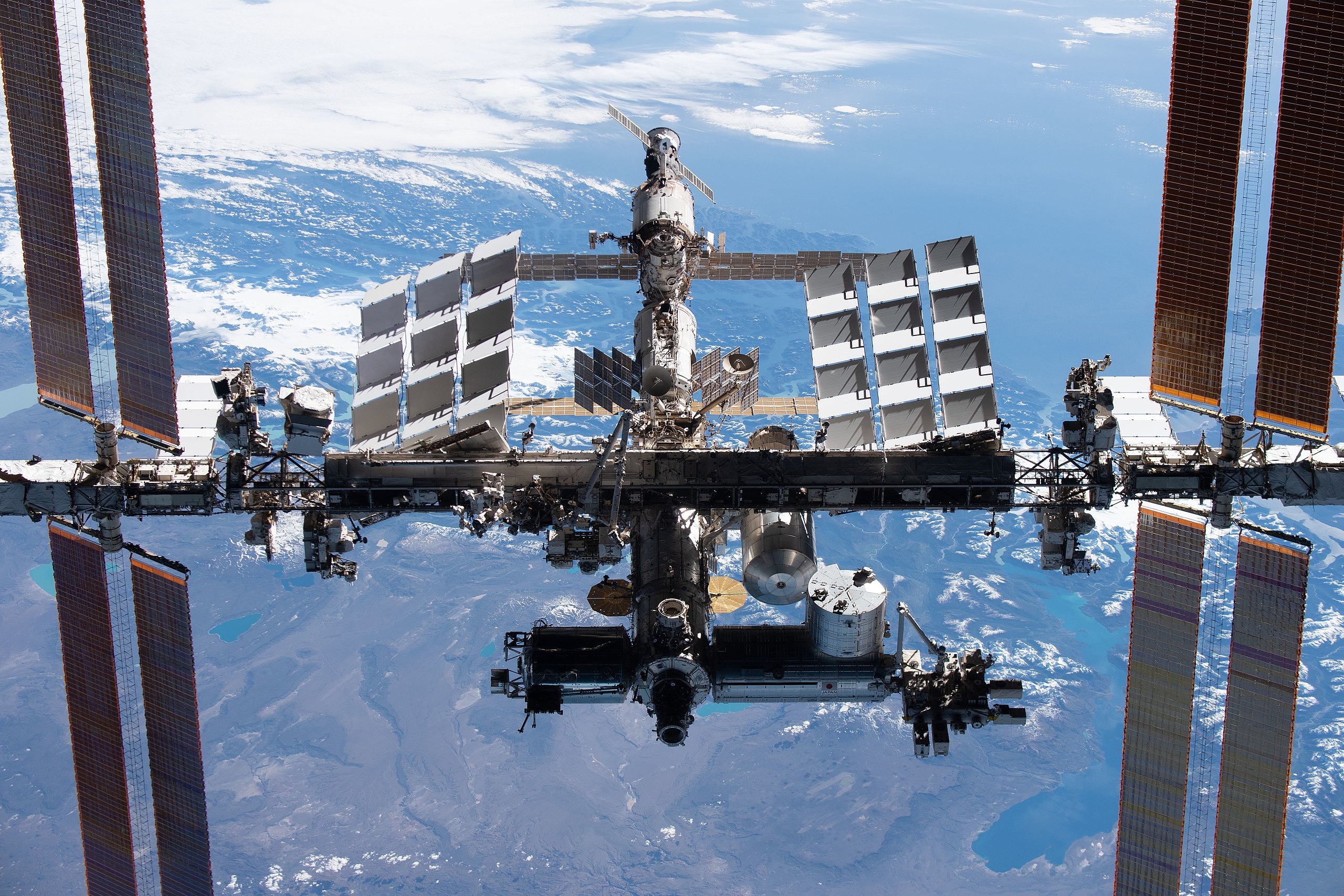 DAILY DOSE: Russia bids farewell to the ISS;  China adds a lab to its own space station.