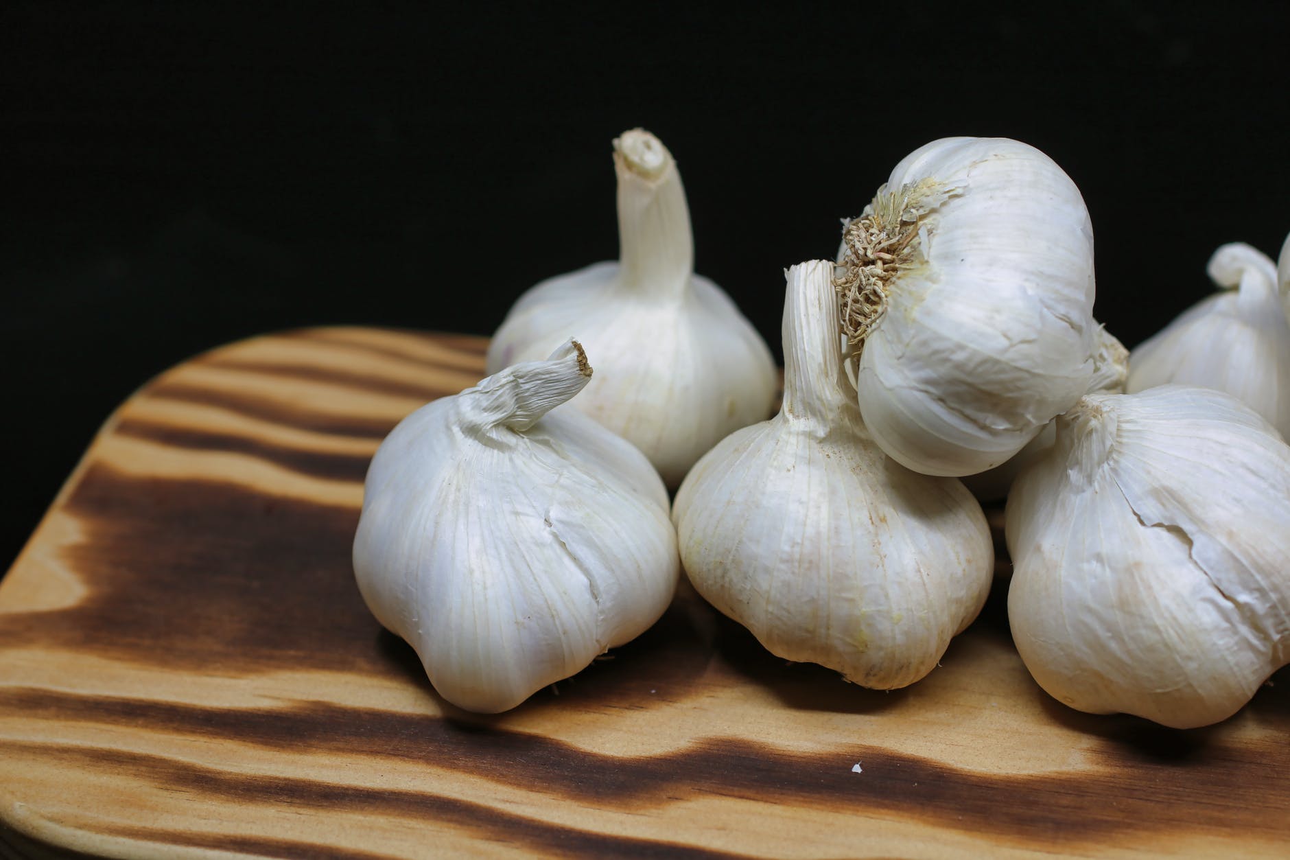FOOD EXPEDITIONS: 5 Unexpected Uses For Garlic You Never Knew Existed.