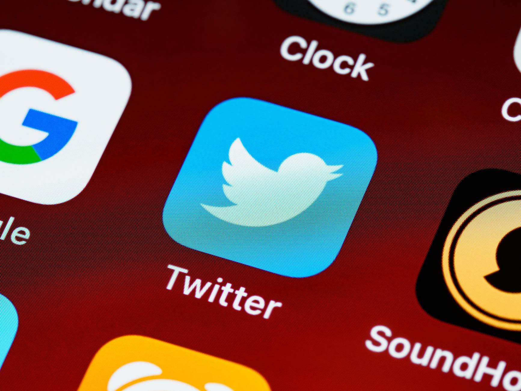 DAILY DOSE: Elon Musk ditches Twitter’s Covid-19 misinformation policy; Protests continue in China.