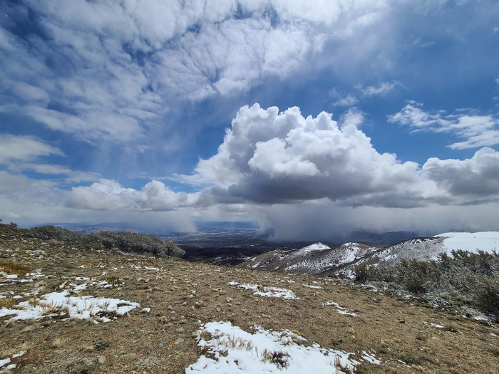 Spring sunny heat waves caused record snow melt in 2021, adding to severe water supply impacts across the Western US