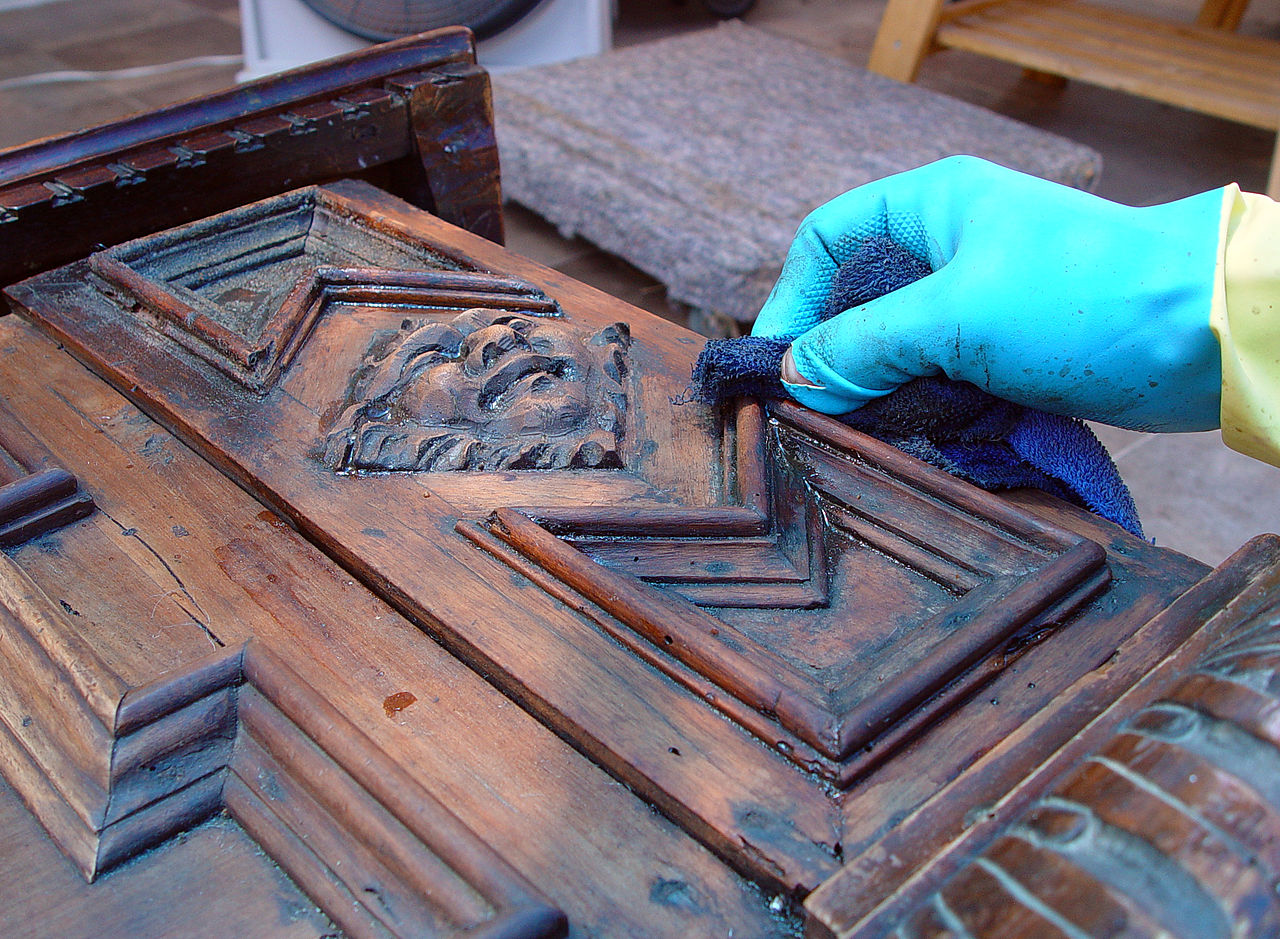 DAILY DOSE: Commonly used chemical increases chances of Parkinson’s by 70%; Japanese police hunt for headless body after bear attack.