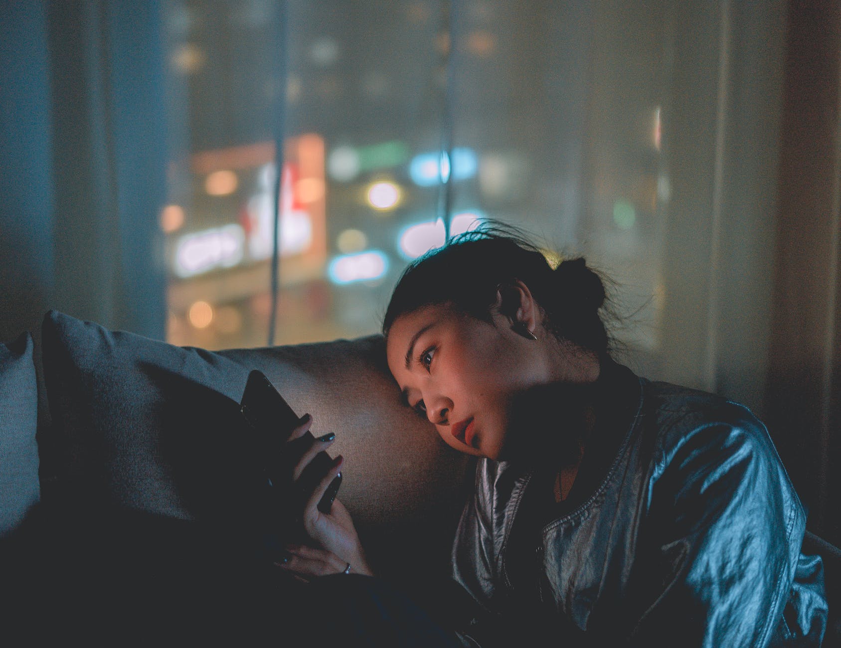 Conversations with Felipe Soares: On the  harmful effects of online anti-social activities among young adults.