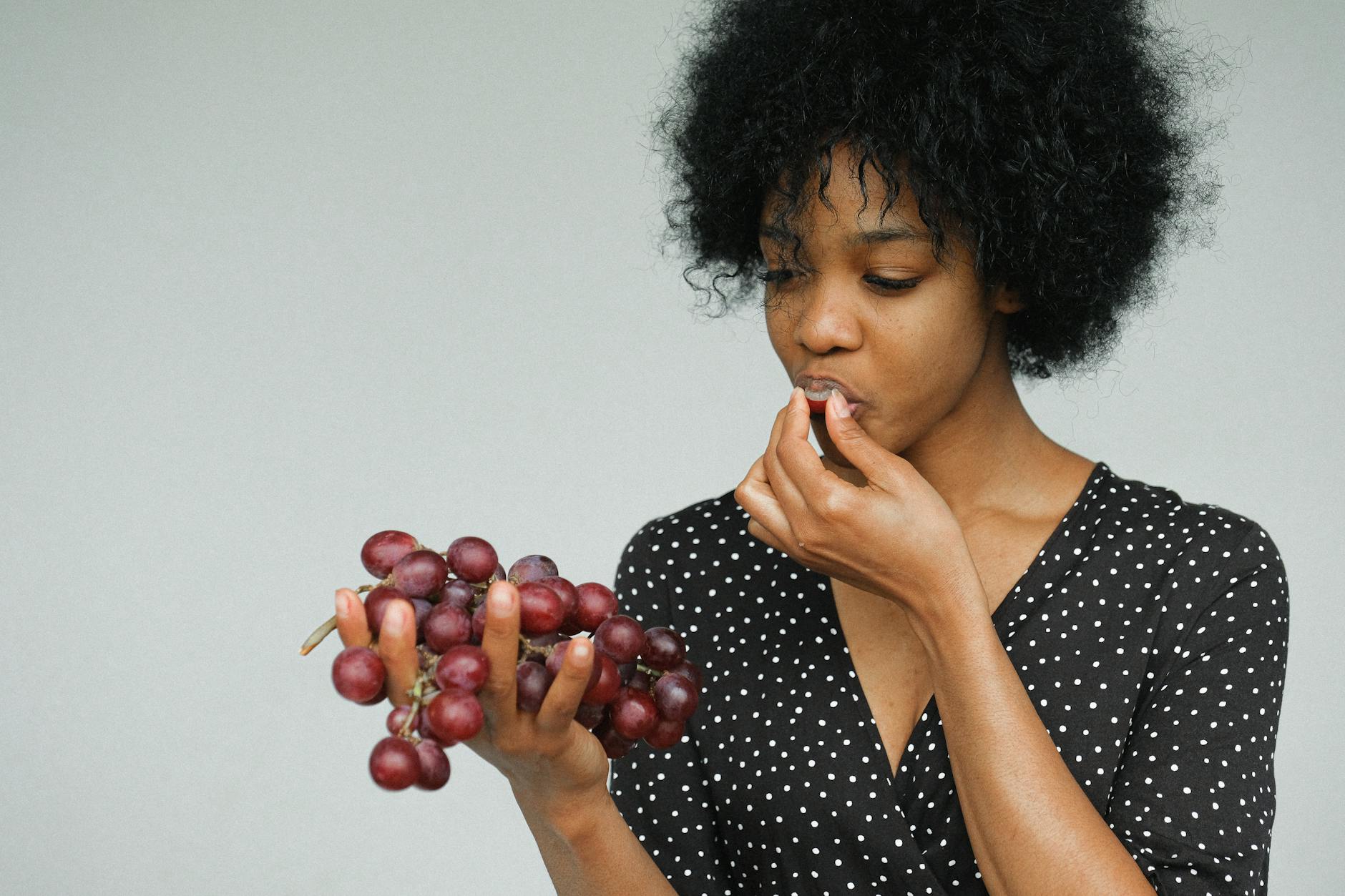 Boosting fruit intake during midlife can ward off late-life blues.