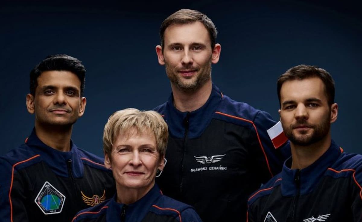 DAILY DOSE: Axiom‑4 Crew Dragon docks at ISS with Indian Mission Pilot; Mexican President warns of legal action over SpaceX debris